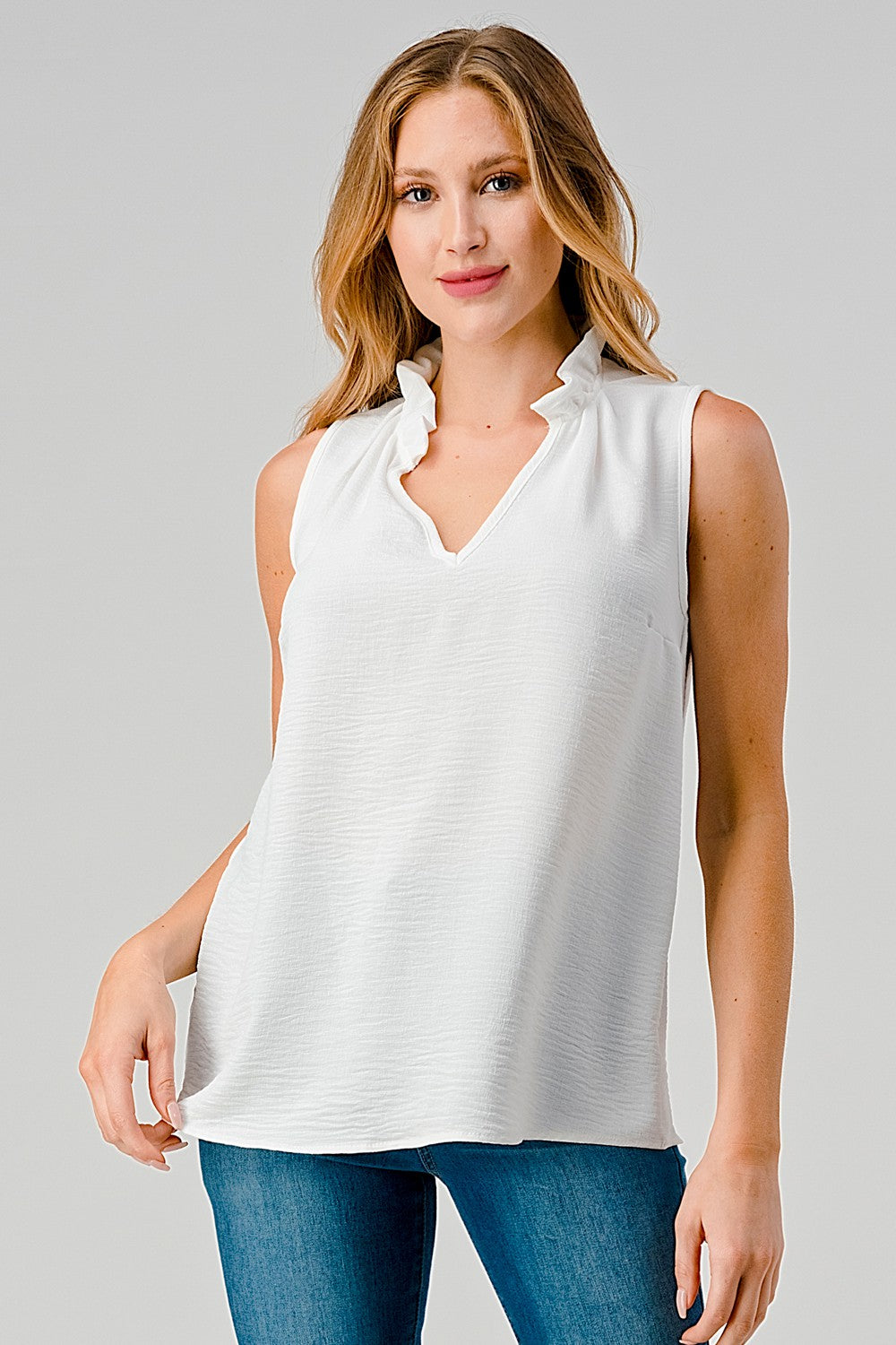 Sleeveless Top with Ruffle Collar